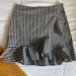 Gingham mini skirt